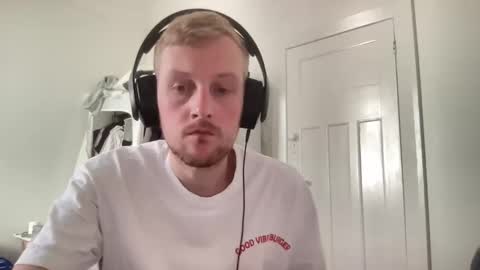 Pancakeroll online show from February 2025 01:05:01 AM