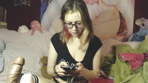 Snapshot of pandora_allsorts chatting on November 2025 04:44:01 PM pandora-allsorts online show from November 2025 04:44:01 PM