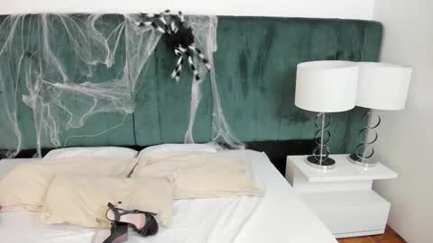 Snapshot of pandorabianchi_ chatting on October 2025 11:43:01 AM PANDORA online show from October 2025 11:43:01 AM