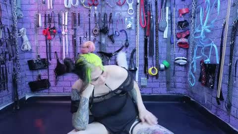 PandoraNez online show from December 2024 04:20:02 AM