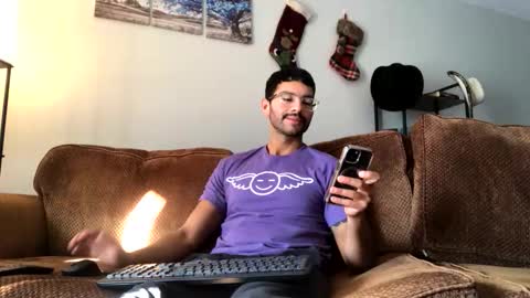 Snapshot of panduh21 chatting on November 2025 05:07:01 PM Manny Libero online show from November 2025 05:07:01 PM