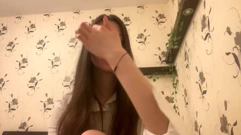 Kate online show from September 2025 10:15:01 PM