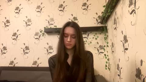 Kate online show from October 2025 09:38:02 PM