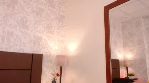 Snapshot of paolagh_ chatting on November 2025 03:28:01 AM paolagh_ online show from November 2025 03:28:01 AM