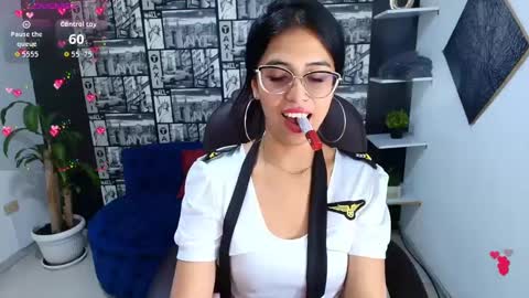 Paola Turner online show from September 2025 02:51:02 PM