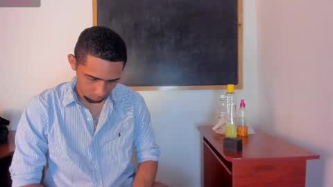 Paolo online show from March 2025 03:33:01 AM