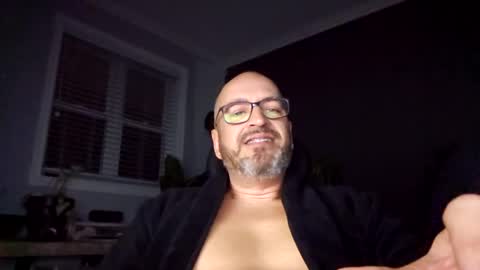 Papi online show from January 2025 03:03:02 AM