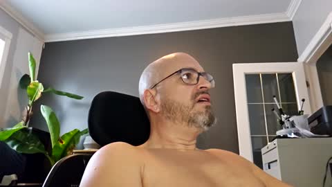 Papi online show from January 2025 01:58:02 PM