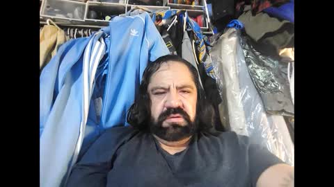 Snapshot of papi_2375 chatting on February 2025 01:58:02 AM papi_2375 online show from February 2025 01:58:02 AM