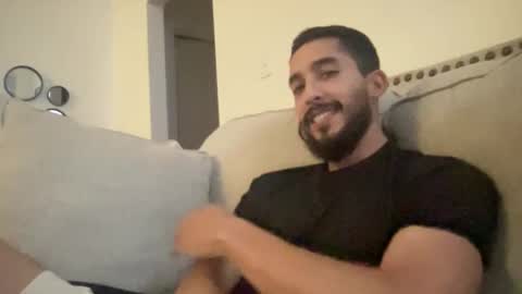 Snapshot of papicubano_guapo23cm chatting on October 2025 04:31:02 AM papicubano_guapo23cm online show from October 2025 04:31:02 AM