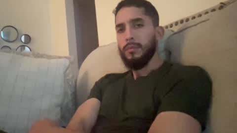 Snapshot of papicubano_guapo23cm chatting on October 2025 04:47:01 AM papicubano_guapo23cm online show from October 2025 04:47:01 AM