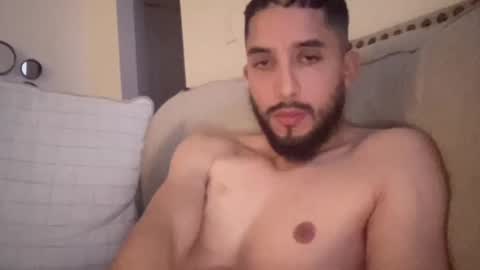 Snapshot of papicubano_guapo23cm chatting on November 2025 06:08:01 AM papicubano_guapo23cm online show from November 2025 06:08:01 AM