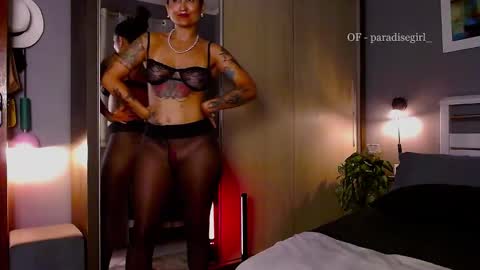 My alter ego Betinna Flowers - a tattooed Miss  -   Are you missing me come in here  -  online show from February 2025 11:25:02 PM