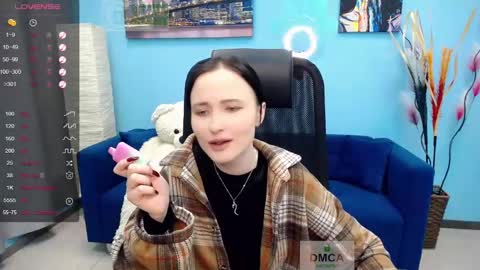 Louise online show from December 2024 09:24:02 AM