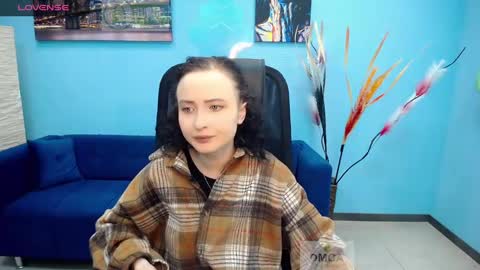 Louise online show from January 2025 06:40:01 AM