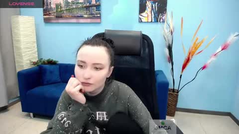 Louise online show from January 2025 11:04:02 AM