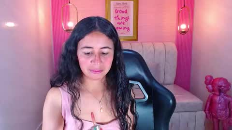 Snapshot of paris_1sub chatting on September 2025 12:50:01 PM Paris 1sub online show from September 2025 12:50:01 PM