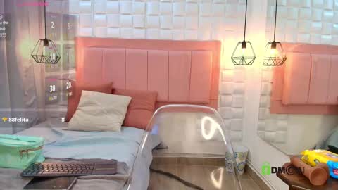 Snapshot of paris_brown07 chatting on September 2025 03:23:02 PM Paris 3 online show from September 2025 03:23:02 PM