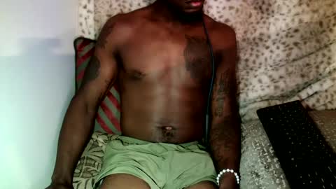 Snapshot of parlay0028 chatting on December 2024 04:51:02 PM Parlay tellio online show from December 2024 04:51:02 PM