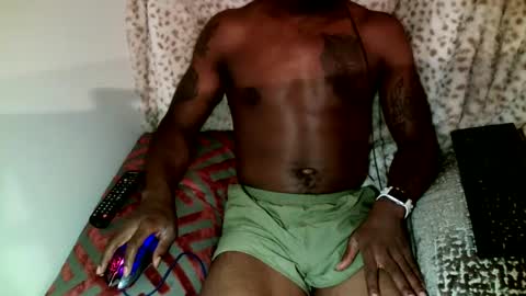 Snapshot of parlay0028 chatting on December 2024 03:44:02 AM Parlay tellio online show from December 2024 03:44:02 AM