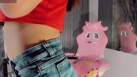 Snapshot of party_fre_girl chatting on October 2025 01:35:01 AM party_fre_girl online show from October 2025 01:35:01 AM