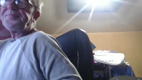 Snapshot of pascal88881 chatting on October 2025 09:09:01 AM pascal88881 online show from October 2025 09:09:01 AM