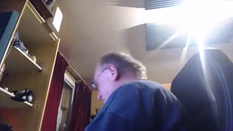 Snapshot of pascal88881 chatting on October 2025 07:13:02 PM pascal88881 online show from October 2025 07:13:02 PM