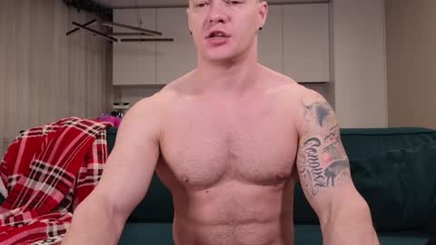 Snapshot of pashka_x chatting on December 2024 06:29:02 AM Pashka online show from December 2024 06:29:02 AM