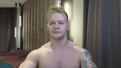 Snapshot of pashka_x chatting on January 2025 11:17:01 AM Pashka online show from January 2025 11:17:01 AM