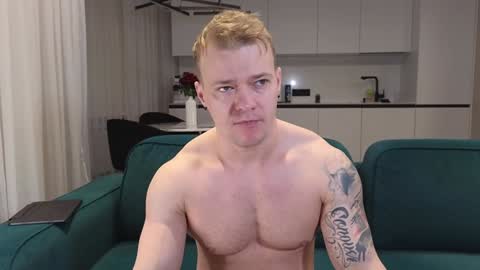 Snapshot of pashka_x chatting on February 2025 05:41:02 AM Pashka online show from February 2025 05:41:02 AM