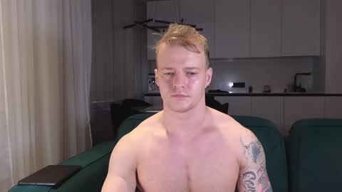 Snapshot of pashka_x chatting on February 2025 11:25:02 AM Pashka online show from February 2025 11:25:02 AM