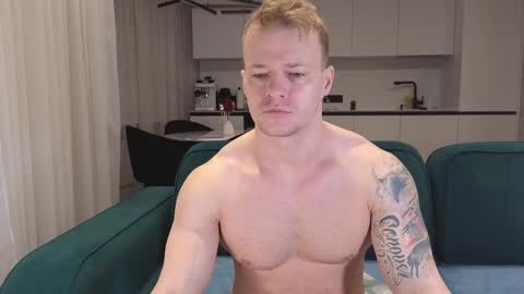 Snapshot of pashka_x chatting on February 2025 05:16:01 AM Pashka online show from February 2025 05:16:01 AM