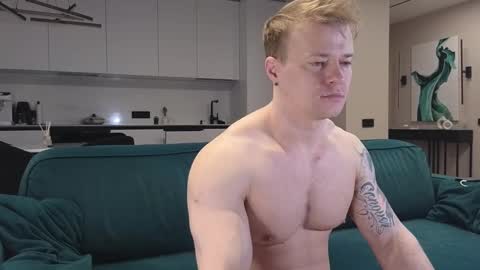 Snapshot of pashka_x chatting on February 2025 04:31:01 AM Pashka online show from February 2025 04:31:01 AM