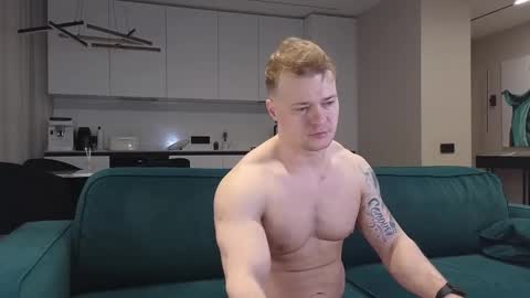 Snapshot of pashka_x chatting on February 2025 05:15:01 AM Pashka online show from February 2025 05:15:01 AM