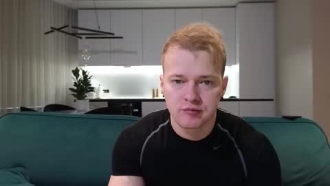 Snapshot of pashka_x chatting on October 2025 10:21:02 AM Pashka online show from October 2025 10:21:02 AM