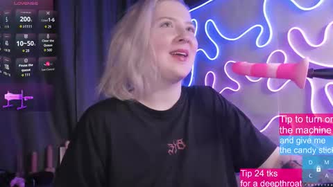 Snapshot of passion_luna chatting on October 2025 01:39:01 AM LunaAlan online show from October 2025 01:39:01 AM