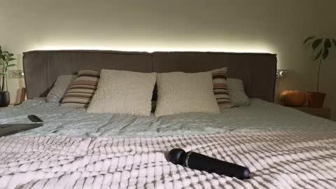 Snapshot of passionann chatting on October 2025 07:14:01 PM Anna online show from October 2025 07:14:01 PM