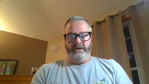 Snapshot of passporttraveler1 chatting on December 2024 02:31:02 AM passporttraveler1 online show from December 2024 02:31:02 AM