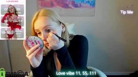 Snapshot of patr1cia_hart chatting on September 2025 12:21:01 AM patr1cia_hart online show from September 2025 12:21:01 AM