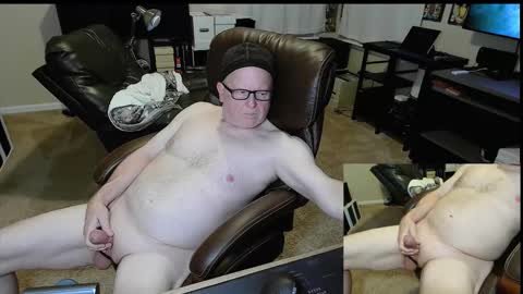 Snapshot of patrickstroking chatting on November 2025 01:05:01 AM patrickstroking online show from November 2025 01:05:01 AM