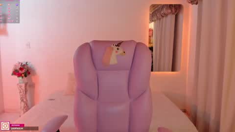 Snapshot of pau_cute chatting on March 2025 04:12:02 AM Sofa online show from March 2025 04:12:02 AM