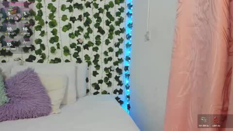 Snapshot of pau_delima__ chatting on October 2025 01:53:02 AM paulina online show from October 2025 01:53:02 AM