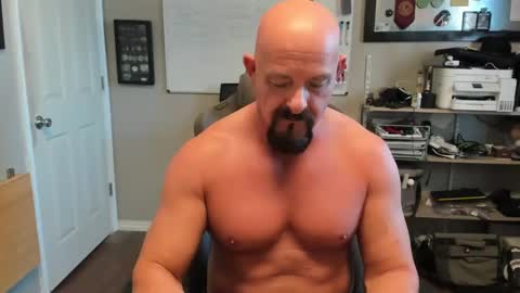 Justeffingaround online show from November 2025 06:52:02 PM