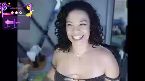 Snapshot of paula_daniela1 chatting on September 2025 09:51:01 PM Paula online show from September 2025 09:51:01 PM