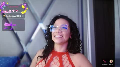 Snapshot of paula_daniela1 chatting on October 2025 09:43:02 PM Paula online show from October 2025 09:43:02 PM