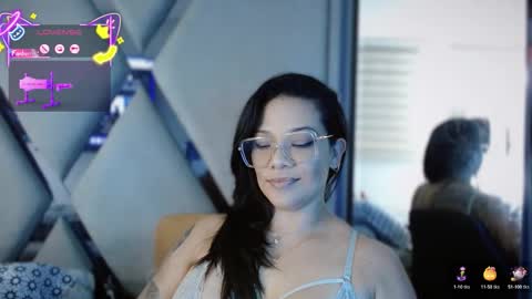 Snapshot of paula_daniela1 chatting on October 2025 09:30:01 PM Paula online show from October 2025 09:30:01 PM