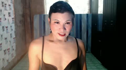 Pauleen Margaret online show from December 2024 04:57:01 AM