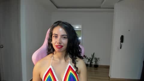 paulina online show from January 2025 11:22:02 PM