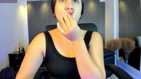 Paulina  online show from September 2025 10:48:01 AM