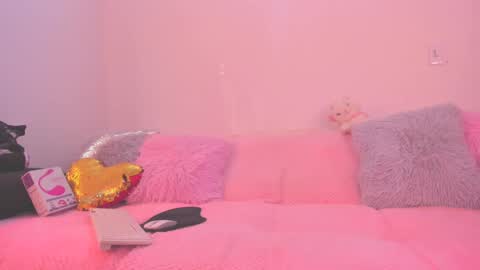call me ur bbygurl online show from January 2025 09:23:02 PM